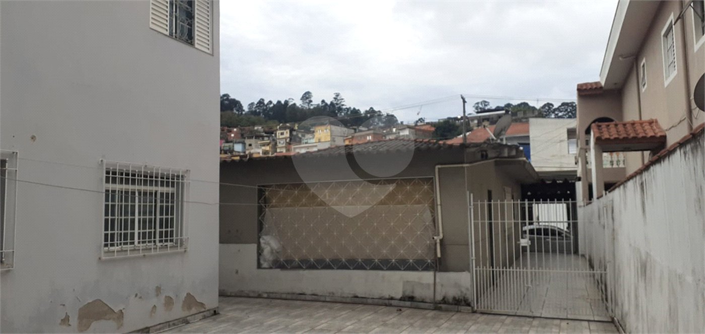 Casa à venda com 6 quartos, sendo 2 suítes, em Freguesia do Ó, São Paulo, SP