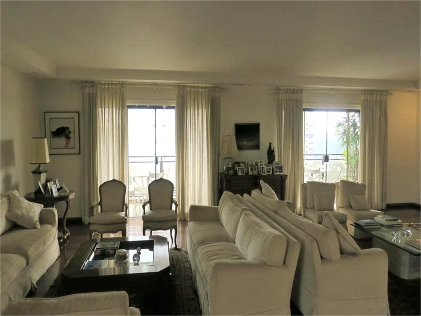 Apartamento à venda com 3 quartos, sendo 2 suítes,  em Real Parque, São Paulo, SP
