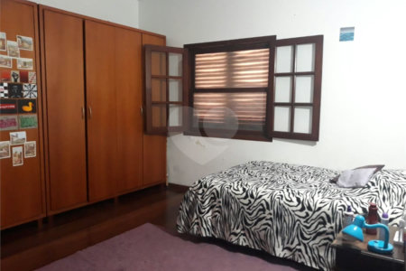 Casa à venda ou para alugar com 3 quartos, sendo 1 suíte, em Jardim Maria Trindade, São Roque, SP