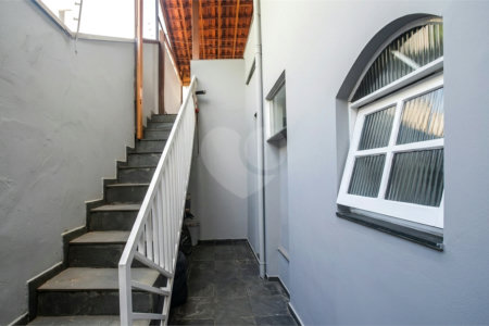 Sobrado à venda com 3 quartos, sendo 1 suíte, em Jardim Utinga, Santo André, SP