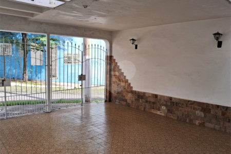 Sobrado à venda com 3 quartos, sendo 1 suíte, em Jardim São Paulo(zona Norte), São Paulo, SP