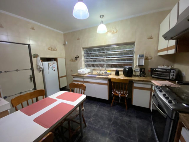 Casa à venda com 5 quartos, sendo 1 suíte,  no condomínio Casa, São Paulo - SP