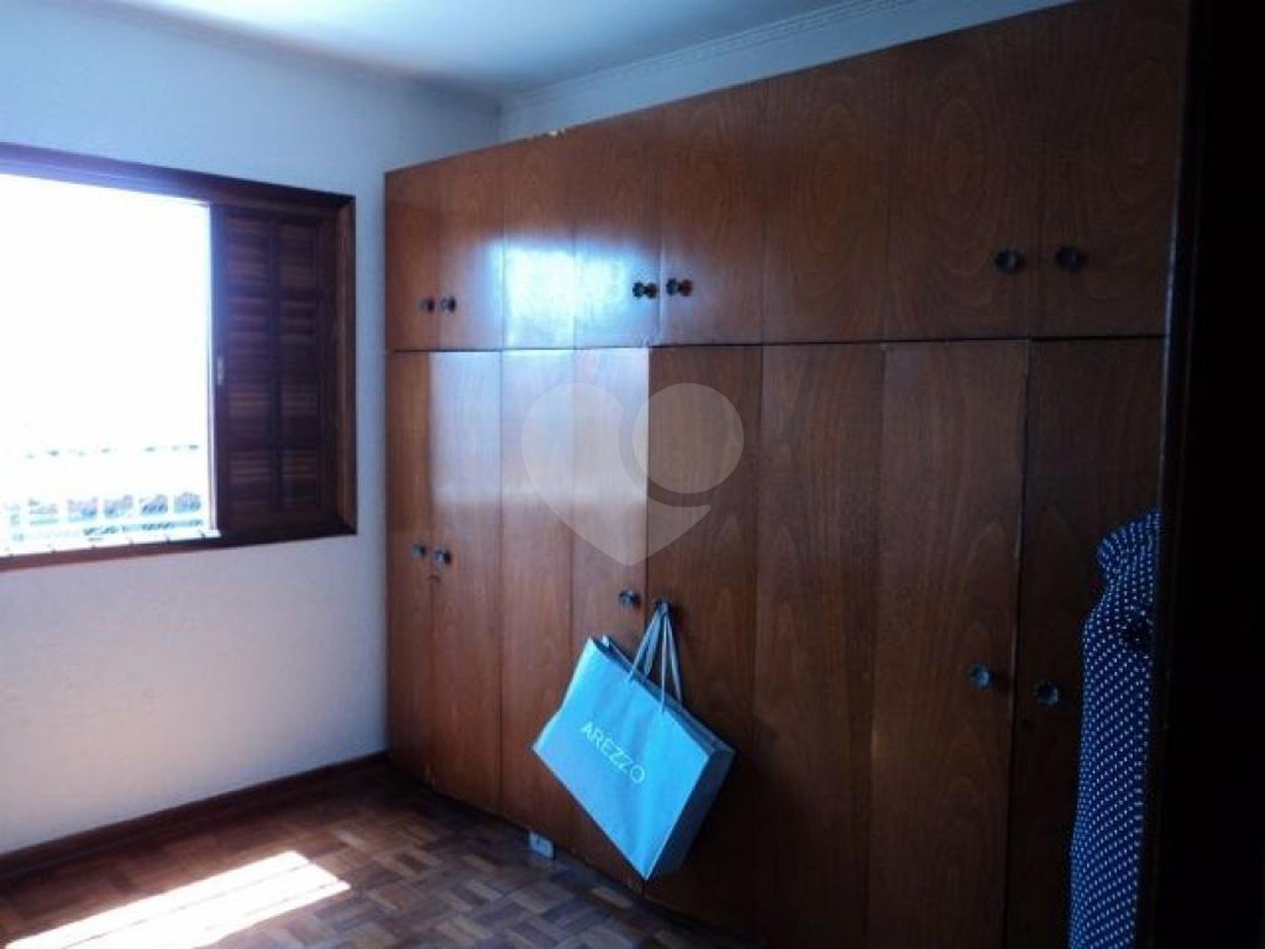 Sobrado à venda com 3 quartos, sendo 2 suítes,  em Tremembé, São Paulo, SP