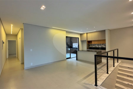 Casa à venda com 3 quartos, sendo 1 suíte, no condomínio Park Gran Reserve, Indaiatuba - SP