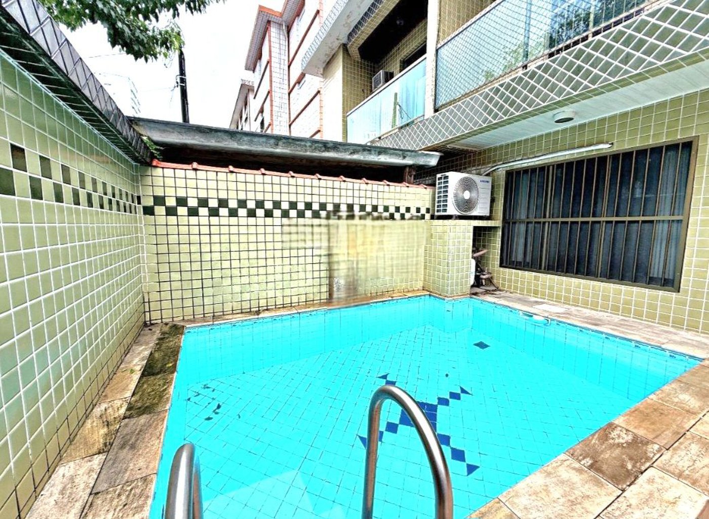 Casa com 3 dormitórios à venda, 159 m² por R$ 1.649.000,00 - Embaré - Santos/SP