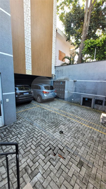 Casa à venda com 2 suítes no condomínio Residencial Sophia, São Paulo - SP