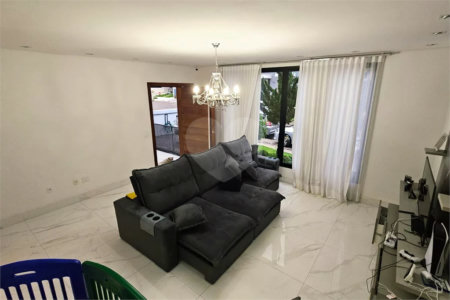 Casa à venda ou para alugar com 4 quartos, sendo 3 suítes, no condomínio Villaggio DI San Francesco, Jundiaí - SP