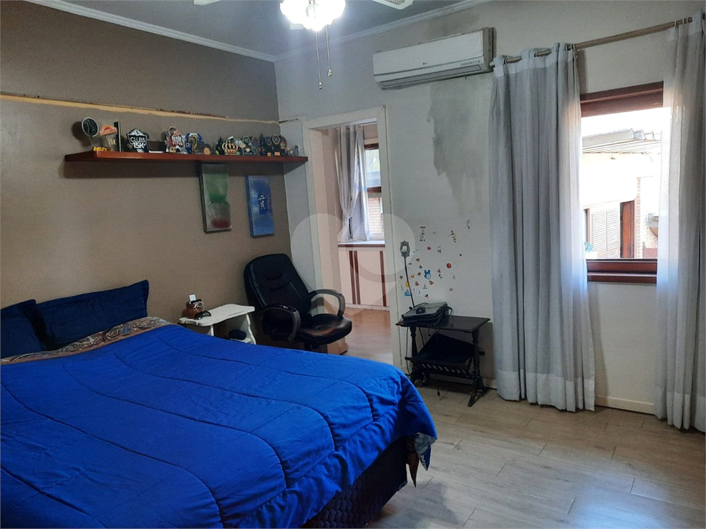 Sobrado à venda com 5 quartos, sendo 3 suítes, em Jardim Marajoara, São Paulo, SP