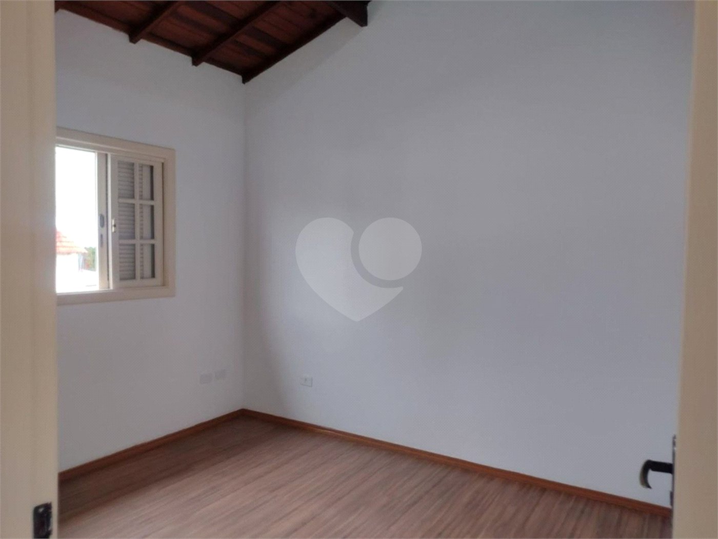 Sobrado à venda com 3 quartos, sendo 1 suíte,  no Centro, Mogi das Cruzes, SP