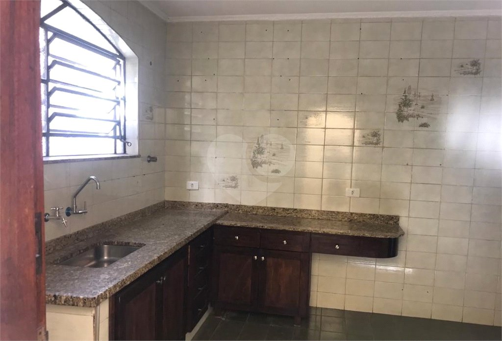Sobrado à venda com 3 quartos, sendo 1 suíte, em Tremembé, São Paulo, SP