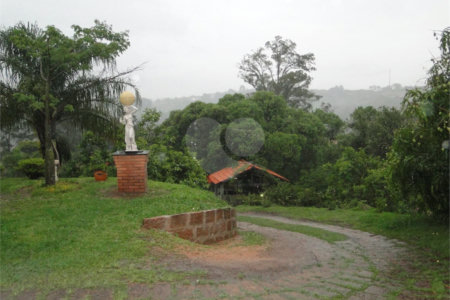 Chácara à venda com 2 quartos, sendo 1 suíte, em Santa Cândida, Vinhedo, SP