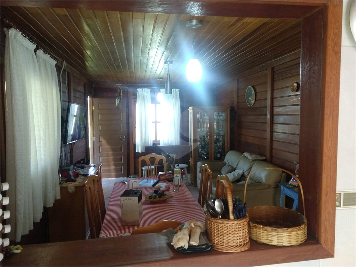 Casa à venda ou para alugar com 6 quartos, sendo 2 suítes, em Rio Acima, Mairiporã, SP