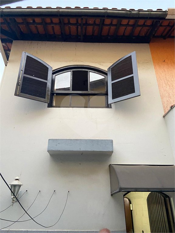 Sobrado à venda com 3 quartos, sendo 1 suíte,  em Horto Florestal, São Paulo, SP