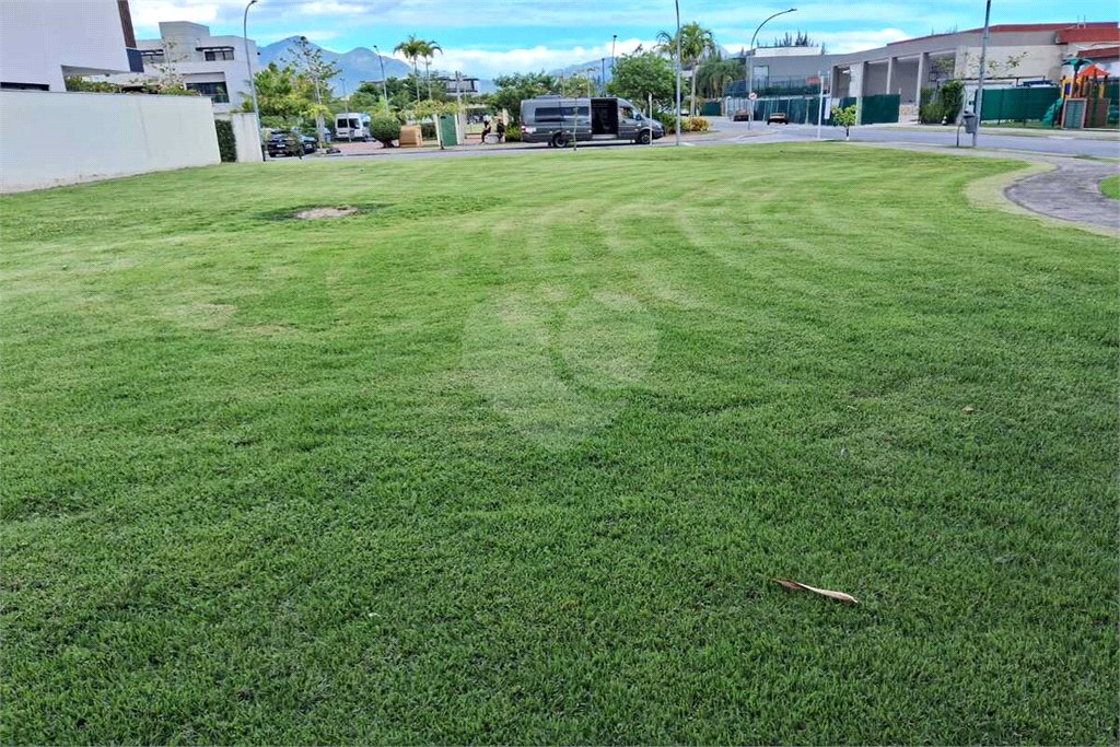 Terreno à venda com 1 suíte, em Barra da Tijuca, Rio de Janeiro, RJ