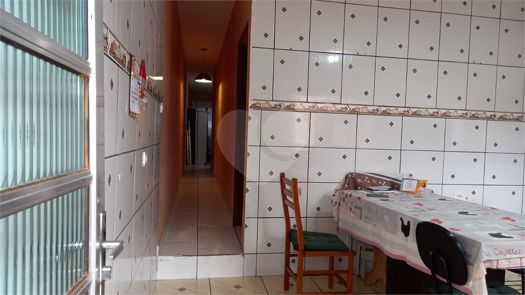 Casa Térrea à venda com 1 suíte em Artur Alvim, São Paulo, SP