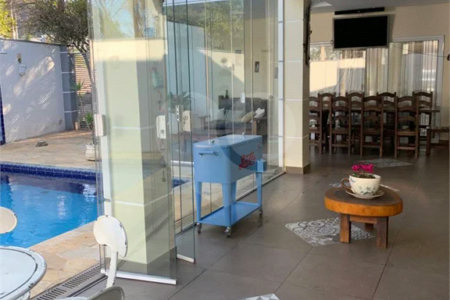 Casa à venda com 4 quartos, sendo 1 suíte, no condomínio Ibiaram, Itupeva - SP