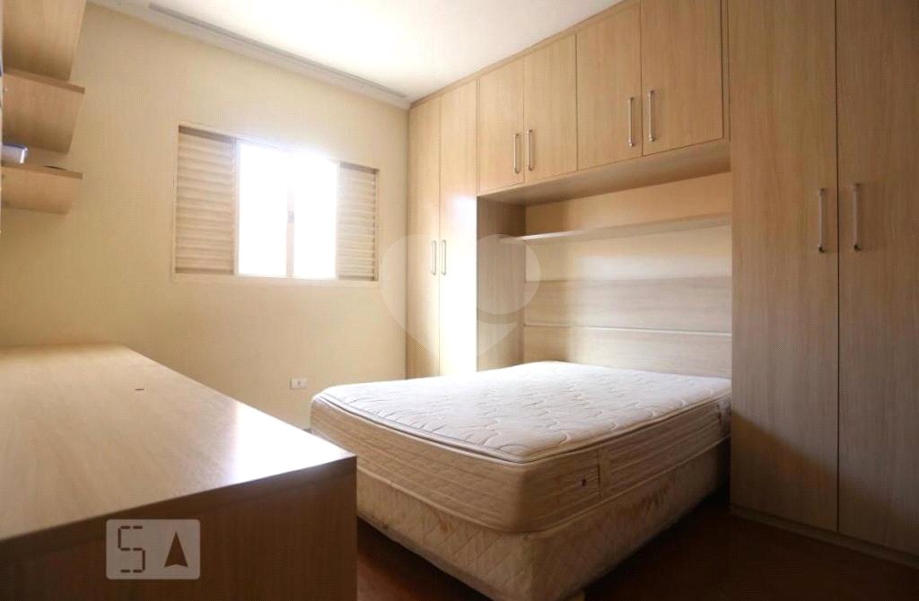 Casa à venda com 2 quartos, sendo 1 suíte,  em Jardim Ivana, São Paulo, SP