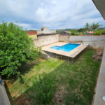 Casa à venda com 4 quartos, sendo 1 suíte,  no condomínio Jardim Shangri-lá, Atibaia - SP
