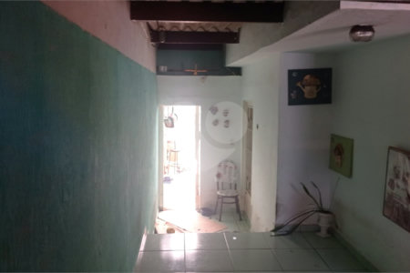 Casa à venda com 3 quartos em Vila Deyse, Itapetininga, SP