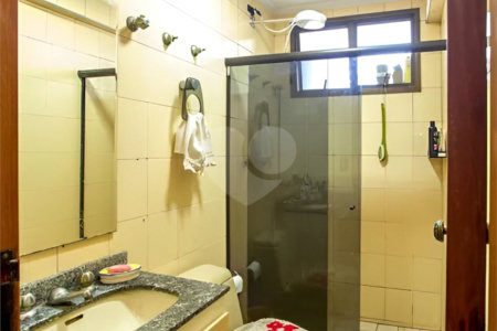 Apartamento à venda com 3 quartos, sendo 1 suíte, no Centro, São Bernardo do Campo, SP