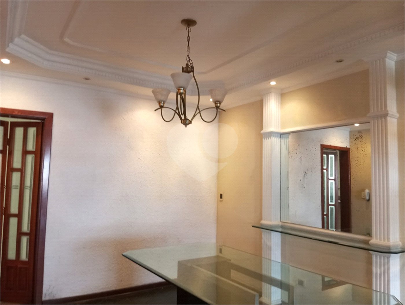 Casa à venda com 3 quartos, sendo 1 suíte, em Vila Nivi, São Paulo, SP