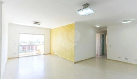 Apartamento à venda com 3 quartos, sendo 1 suíte,  em Vila Polopoli, São Paulo, SP