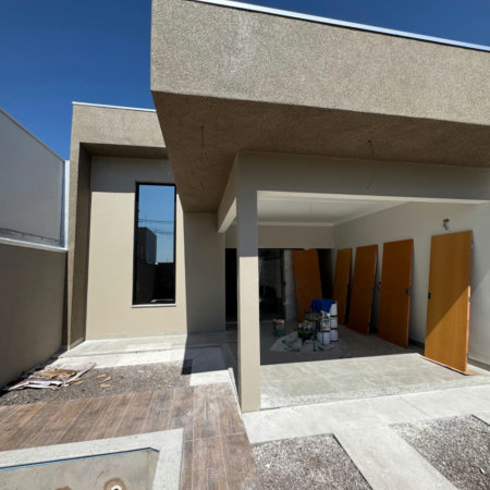 Casa à venda com 3 quartos, sendo 1 suíte, em Jardim dos Ipes, Três Lagoas, MS