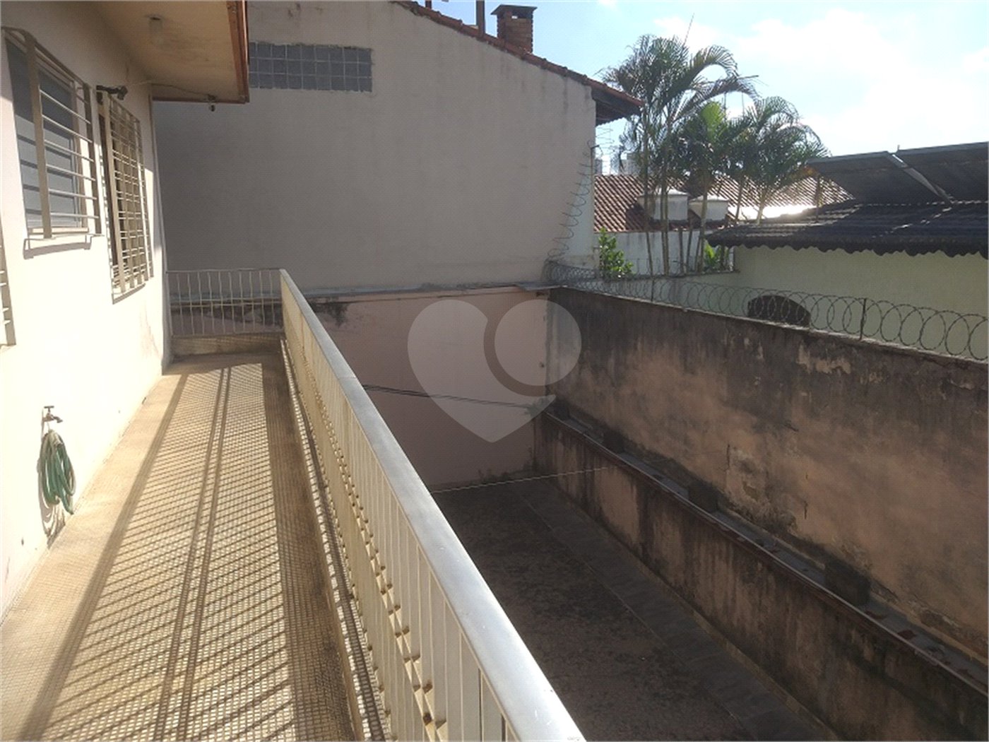 Casa à venda com 4 quartos, sendo 1 suíte, em Vila Galvão, Guarulhos, SP