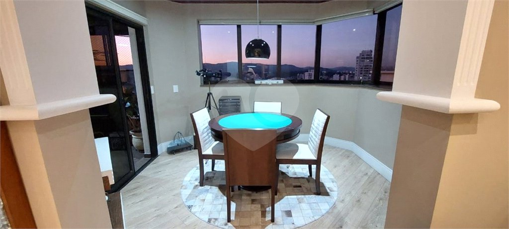 Apartamento à venda com 4 suítes em Santana, São Paulo, SP
