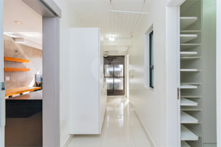 Apartamento à venda com 3 suítes em Granja Julieta, São Paulo, SP