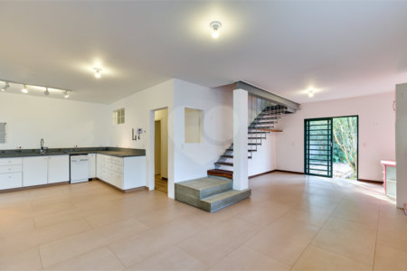 Casa para alugar com 5 quartos, sendo 3 suítes,  em Chácara Monte Alegre, São Paulo, SP