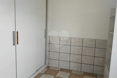 Sobrado à venda com 3 quartos, sendo 1 suíte,  em Jardim Bonfiglioli, São Paulo, SP