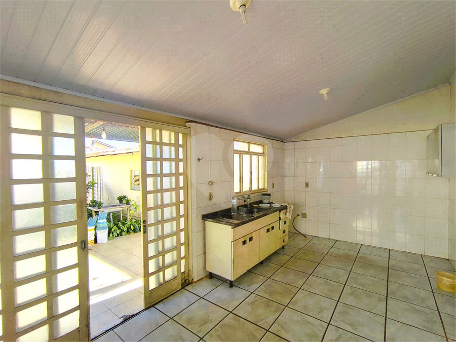 Casa para alugar com 2 quartos, sendo 1 suíte, no Centro, Indaiatuba, SP