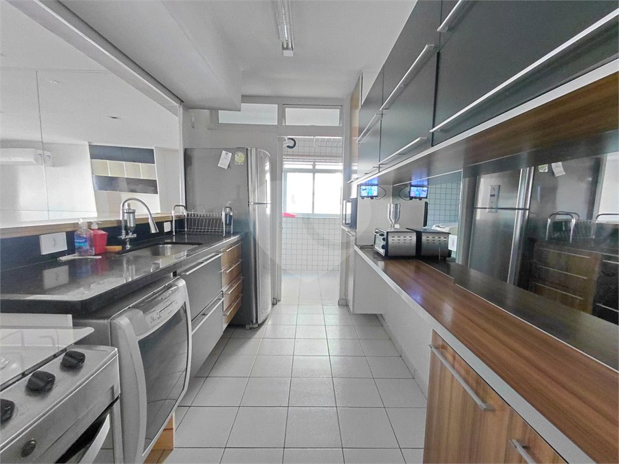 Apartamento à venda com 3 quartos, sendo 1 suíte,  em Vila Romana, São Paulo, SP