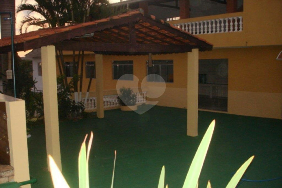 Chácara à venda com 3 quartos, sendo 2 suítes, em Pinhal, Jarinu, SP