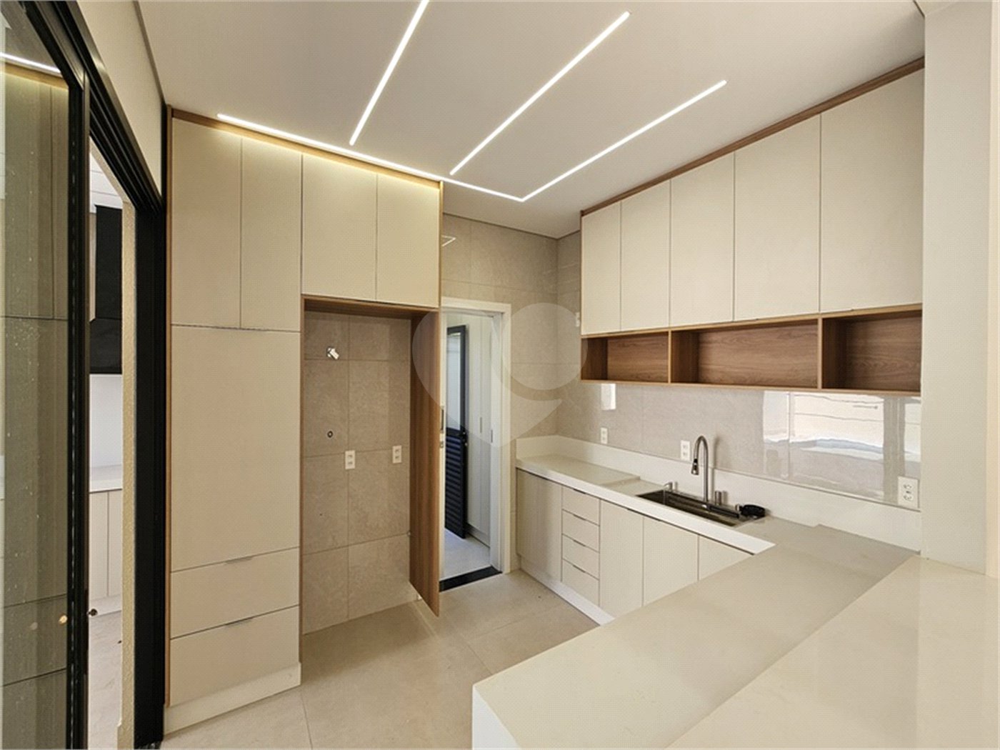 Casa à venda com 3 suítes no condomínio Residencial Milano, Indaiatuba - SP