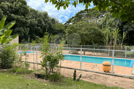 Chácara à venda com 10 quartos, sendo 2 suítes,  em Loteamento San Fernando Valley, São José do Rio Preto, SP