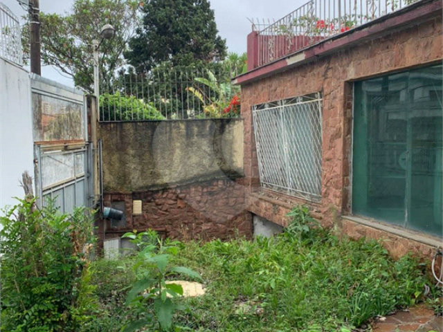 Sobrado à venda com 4 quartos, sendo 2 suítes,  em Santana, São Paulo, SP