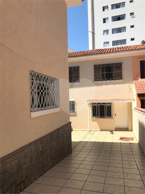 Sobrado à venda ou para alugar com 4 quartos, sendo 1 suíte, em Parada Inglesa, São Paulo, SP