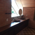 Casa à venda com 3 quartos, sendo 1 suíte, no condomínio Lago Azul, Araçoiaba da Serra - SP
