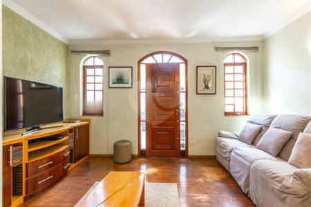 Sobrado à venda com 3 quartos, sendo 1 suíte, em Chácara Santo Antônio, São Paulo, SP