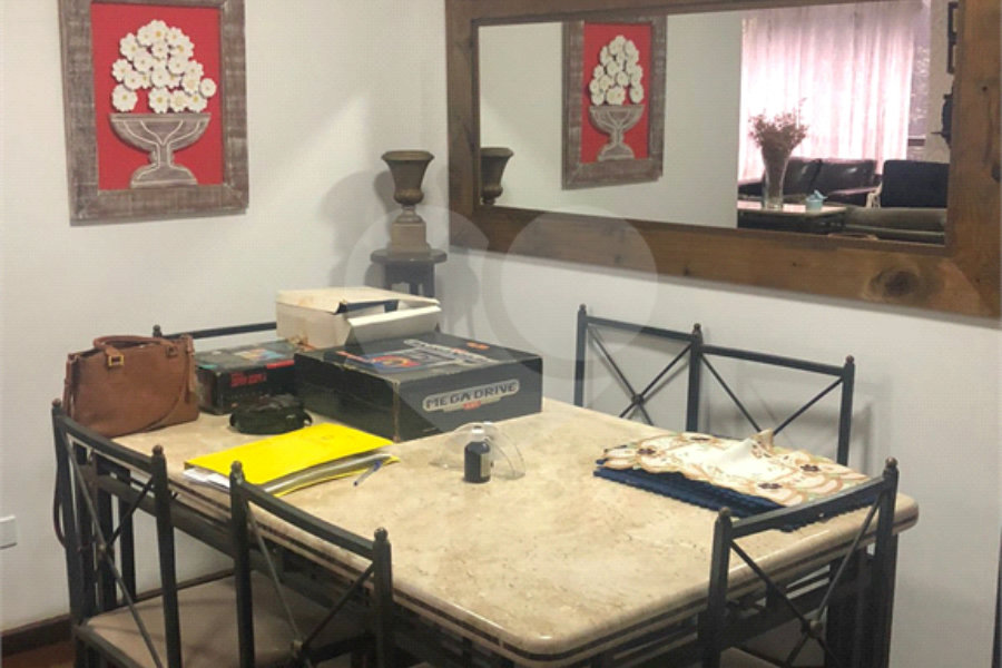 Apartamento à venda com 3 quartos, sendo 1 suíte, em Saúde, São Paulo, SP