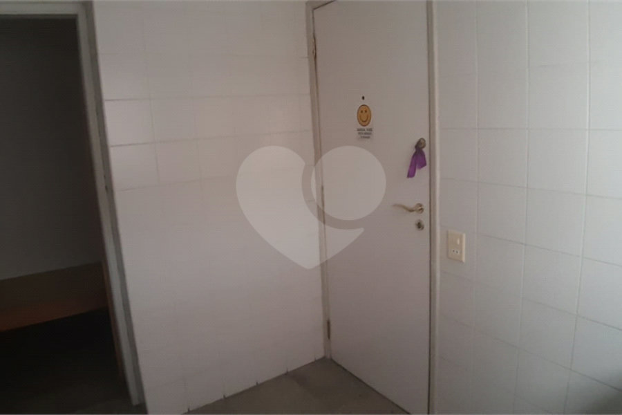 Apartamento à venda com 3 quartos, sendo 1 suíte, em Pinheiros, São Paulo, SP