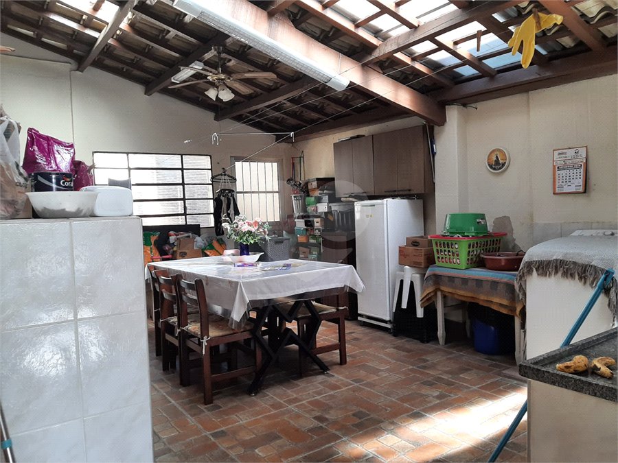 Casa à venda com 2 quartos, sendo 1 suíte,  em Vila Helena, Jundiaí, SP