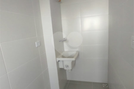Casa à venda com 1 quarto em Parada Inglesa, São Paulo, SP