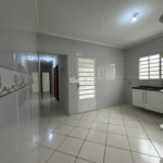 Casa para alugar com 2 quartos, sendo 1 suíte, em Ponte, Atibaia, SP