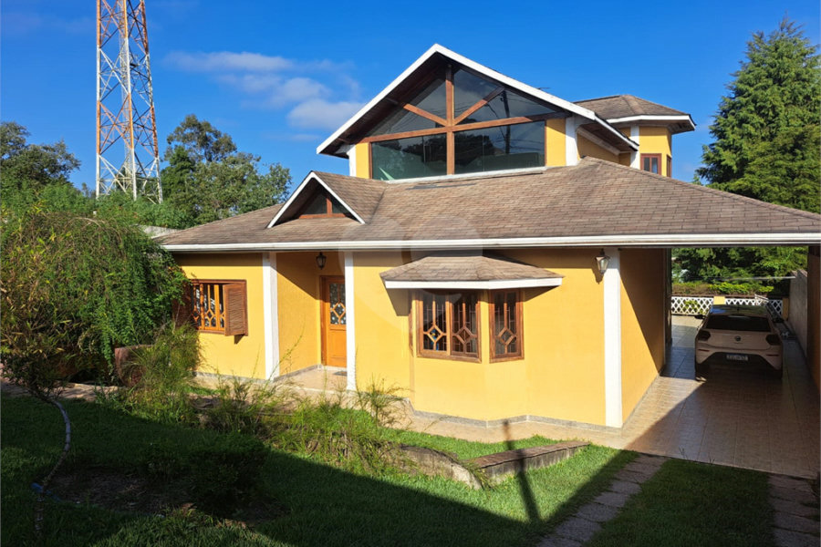 Casa à venda com 3 suítes em Granja Viana, Cotia, SP