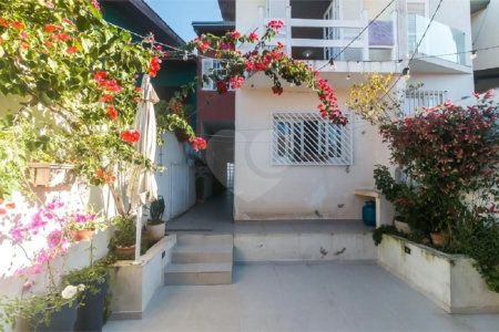 Casa à venda com 3 quartos, sendo 1 suíte, em Vila Suissa, Mogi das Cruzes, SP
