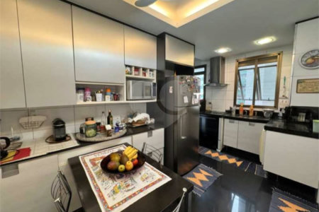 Apartamento à venda com 3 quartos, sendo 2 suítes, em Barra da Tijuca, Rio de Janeiro, RJ