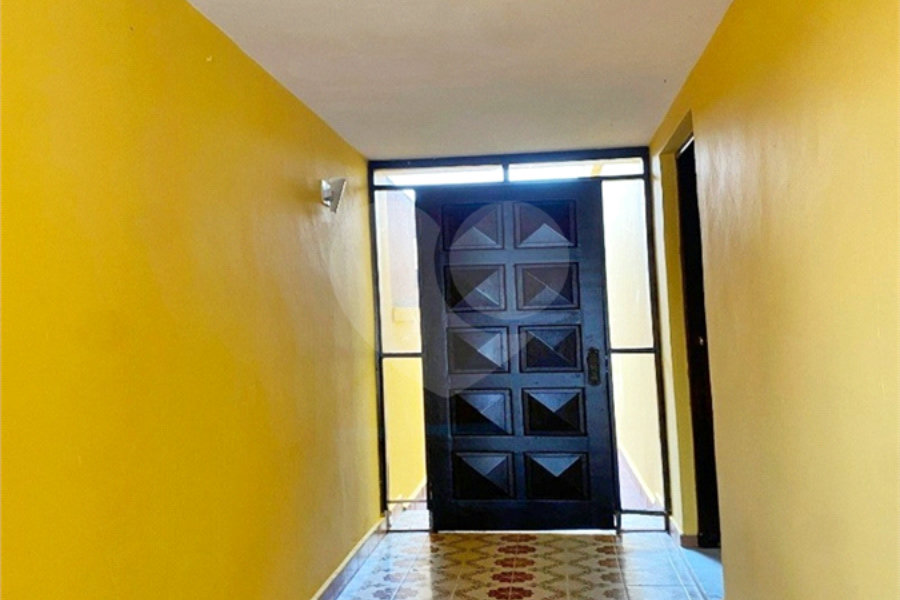 Sobrado à venda com 3 quartos em Jardim Peri, São Paulo, SP